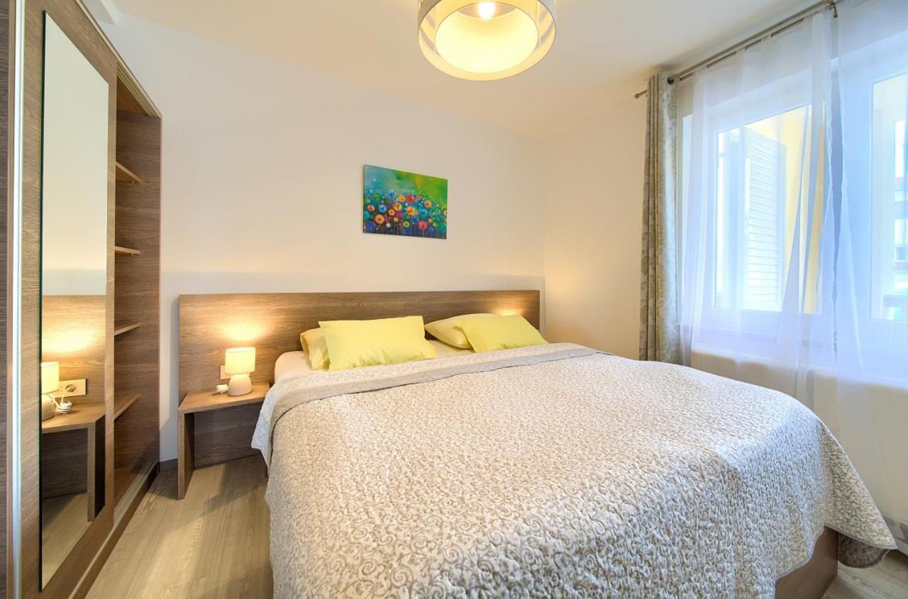 Apartmani Dal Malinska Bagian luar foto