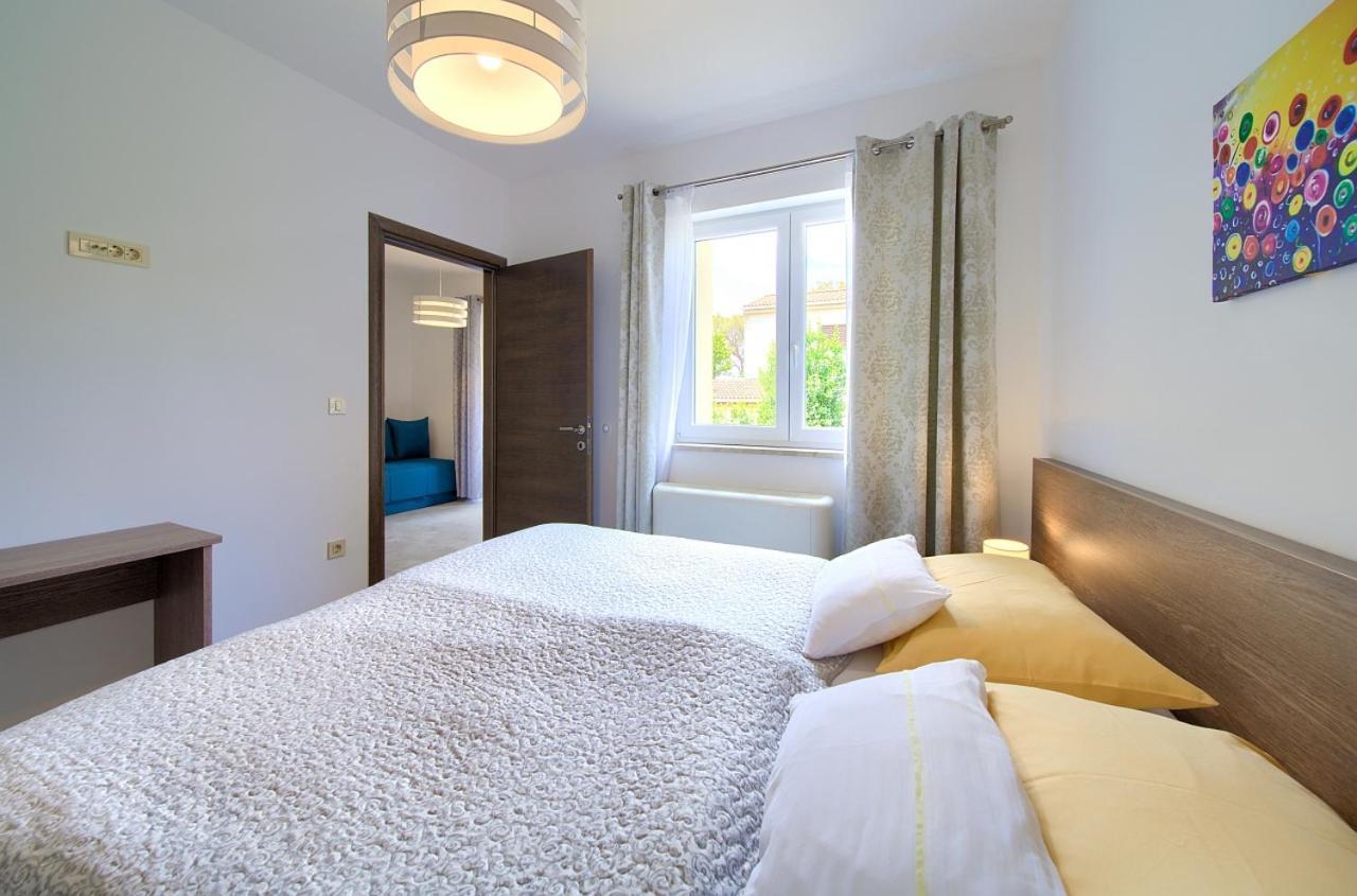 Apartmani Dal Malinska Bagian luar foto