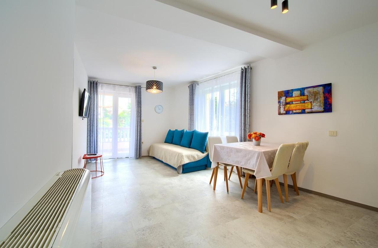 Apartmani Dal Malinska Bagian luar foto