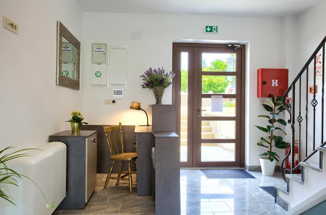 Apartmani Dal Malinska Bagian luar foto